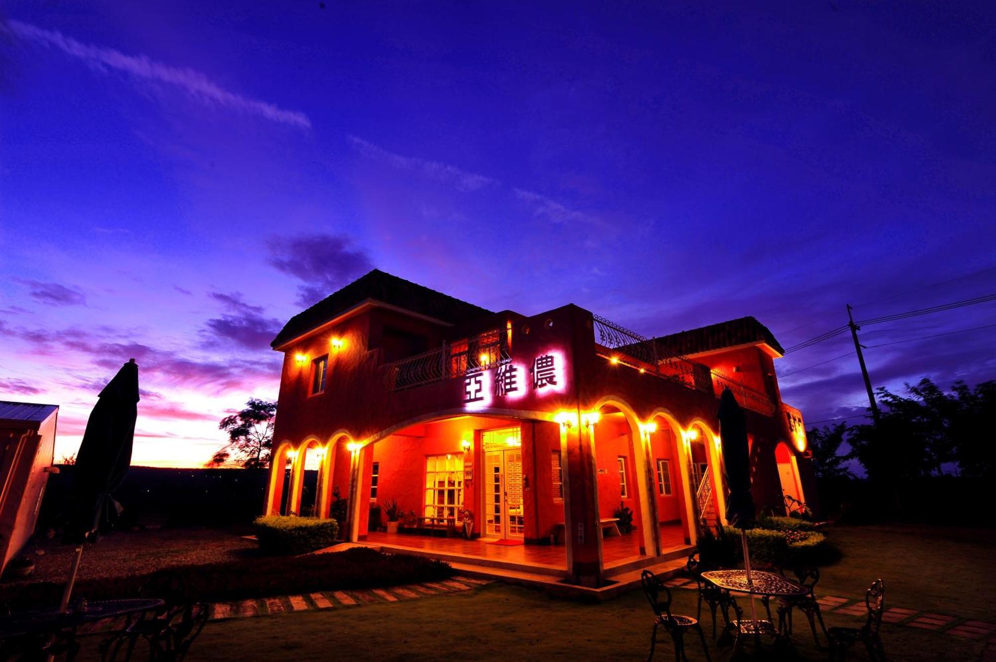 Bed and Breakfast Kenting Avignon Heng-ch'un Esterno foto