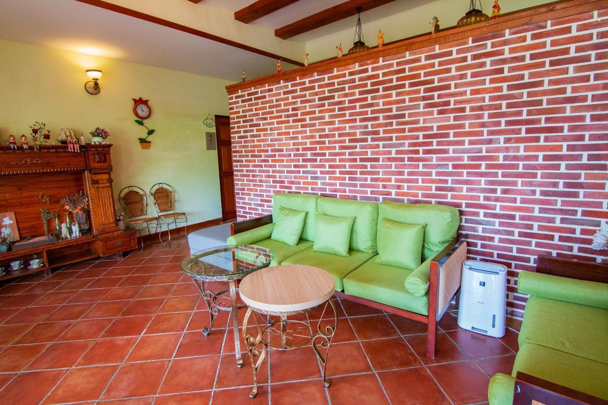 Bed and Breakfast Kenting Avignon Heng-ch'un Esterno foto