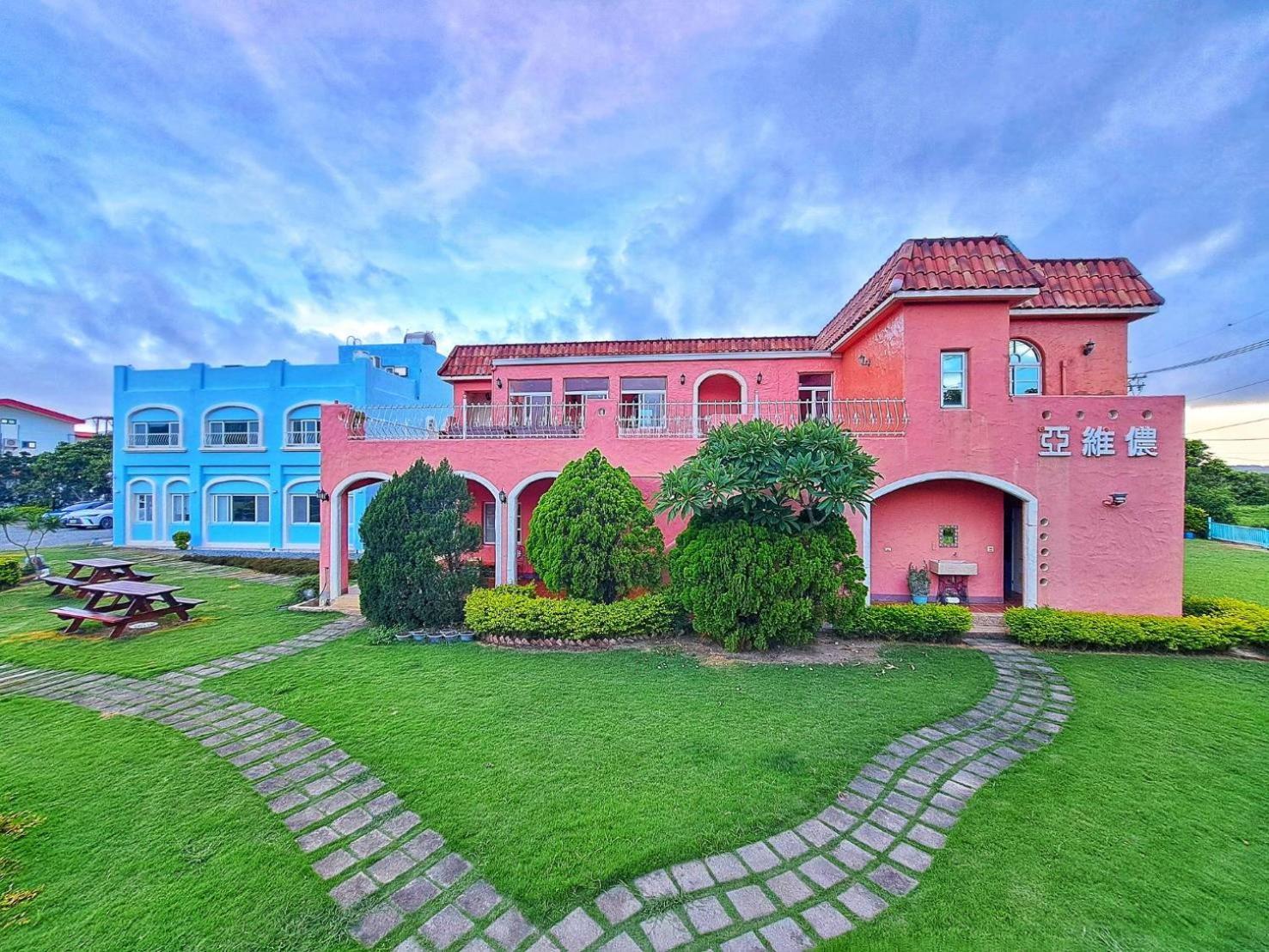 Bed and Breakfast Kenting Avignon Heng-ch'un Esterno foto