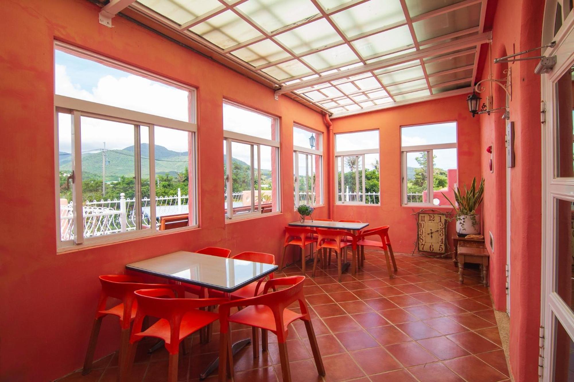 Bed and Breakfast Kenting Avignon Heng-ch'un Esterno foto