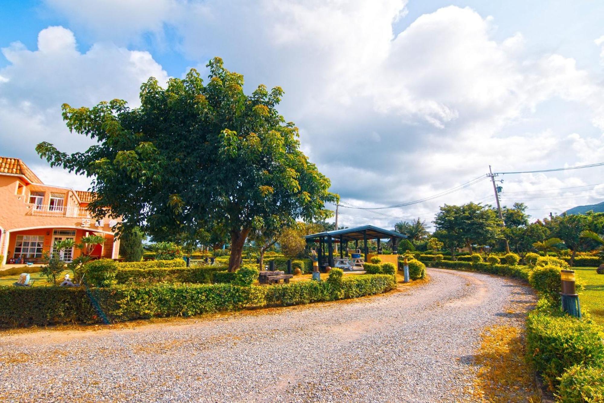 Bed and Breakfast Kenting Avignon Heng-ch'un Esterno foto