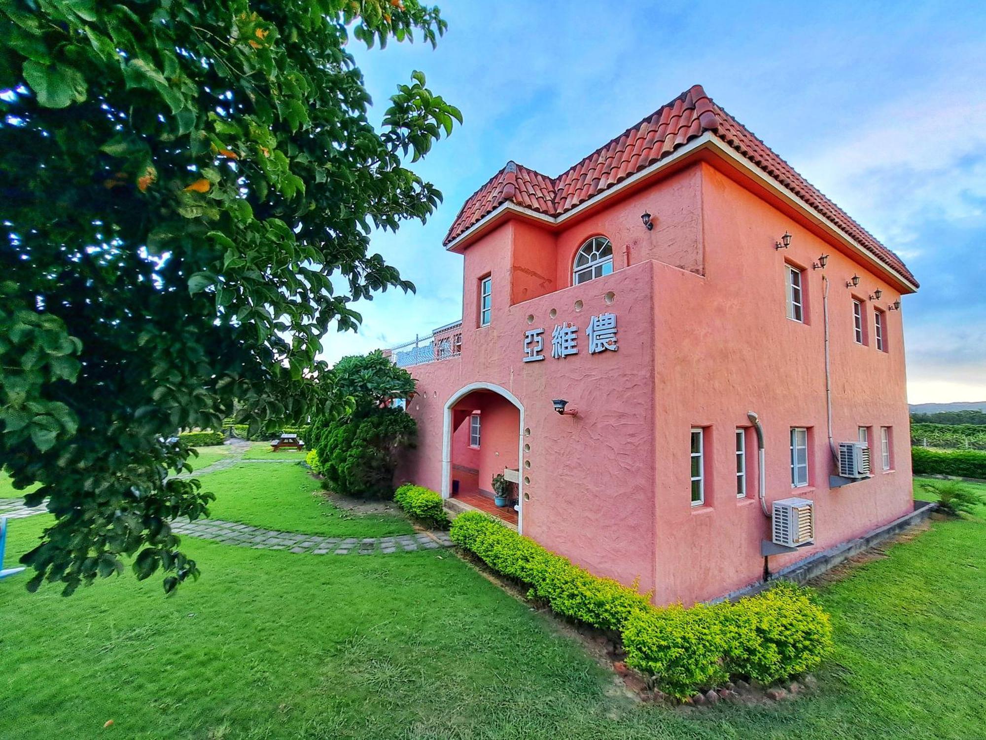 Bed and Breakfast Kenting Avignon Heng-ch'un Esterno foto