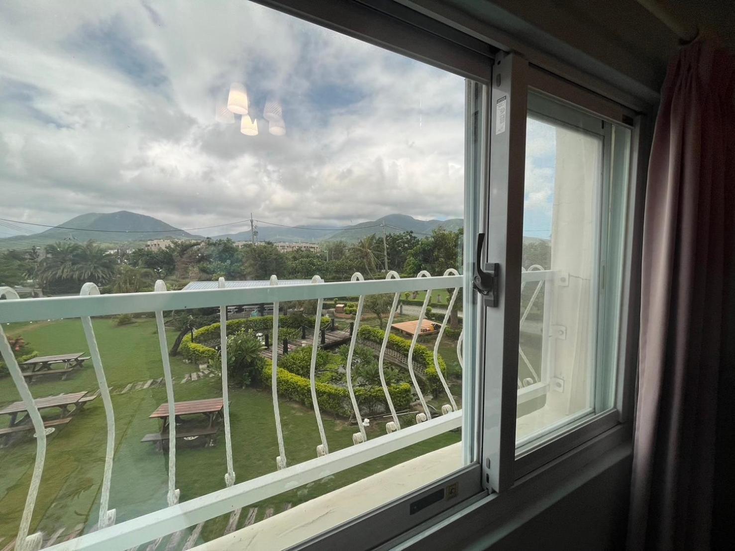 Bed and Breakfast Kenting Avignon Heng-ch'un Esterno foto