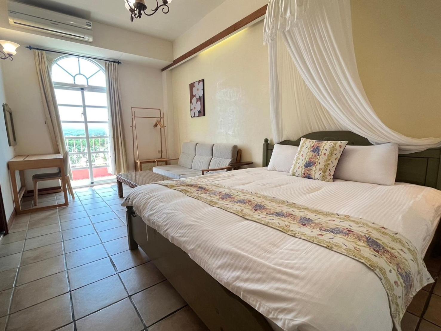 Bed and Breakfast Kenting Avignon Heng-ch'un Esterno foto