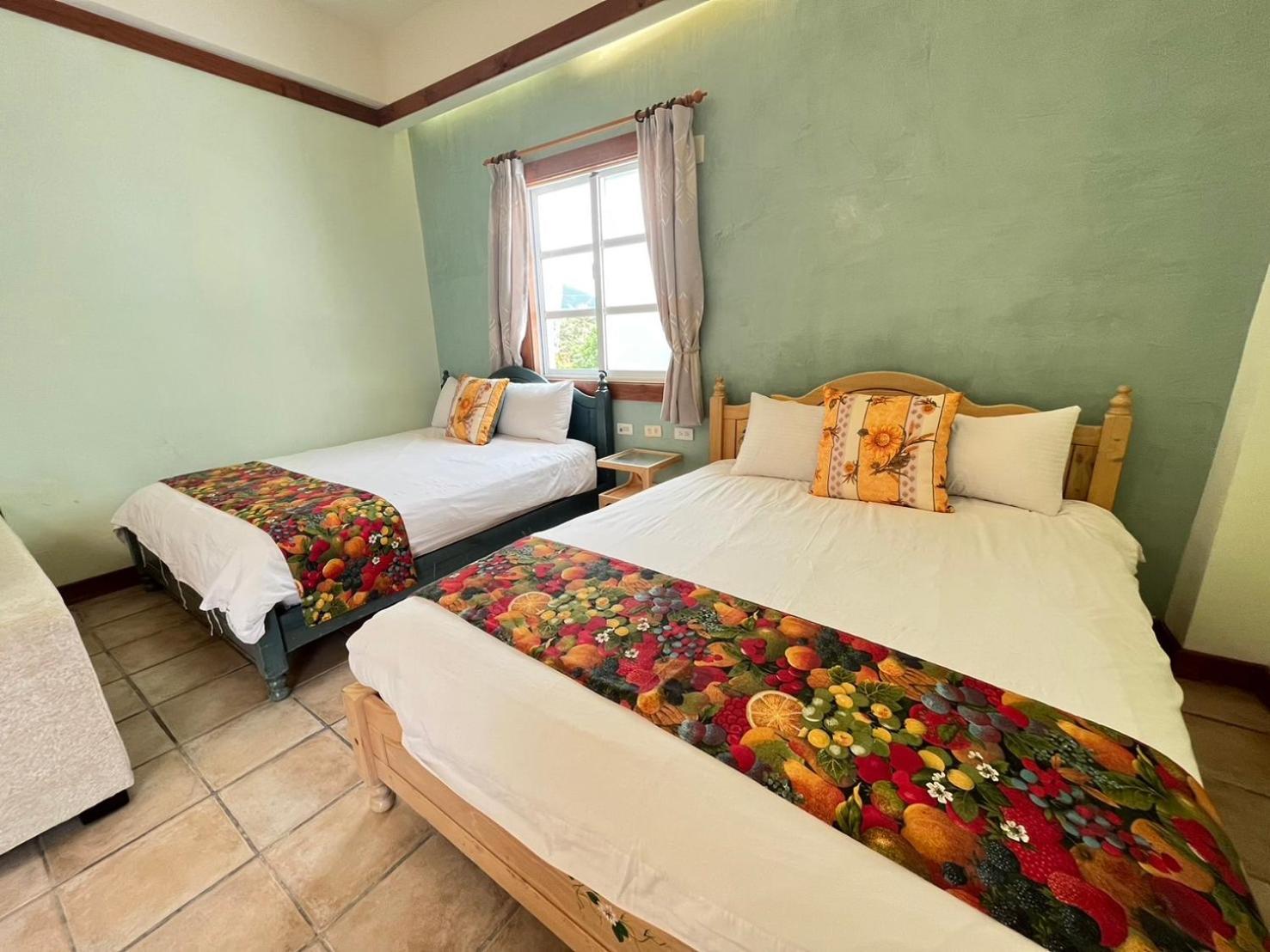Bed and Breakfast Kenting Avignon Heng-ch'un Esterno foto