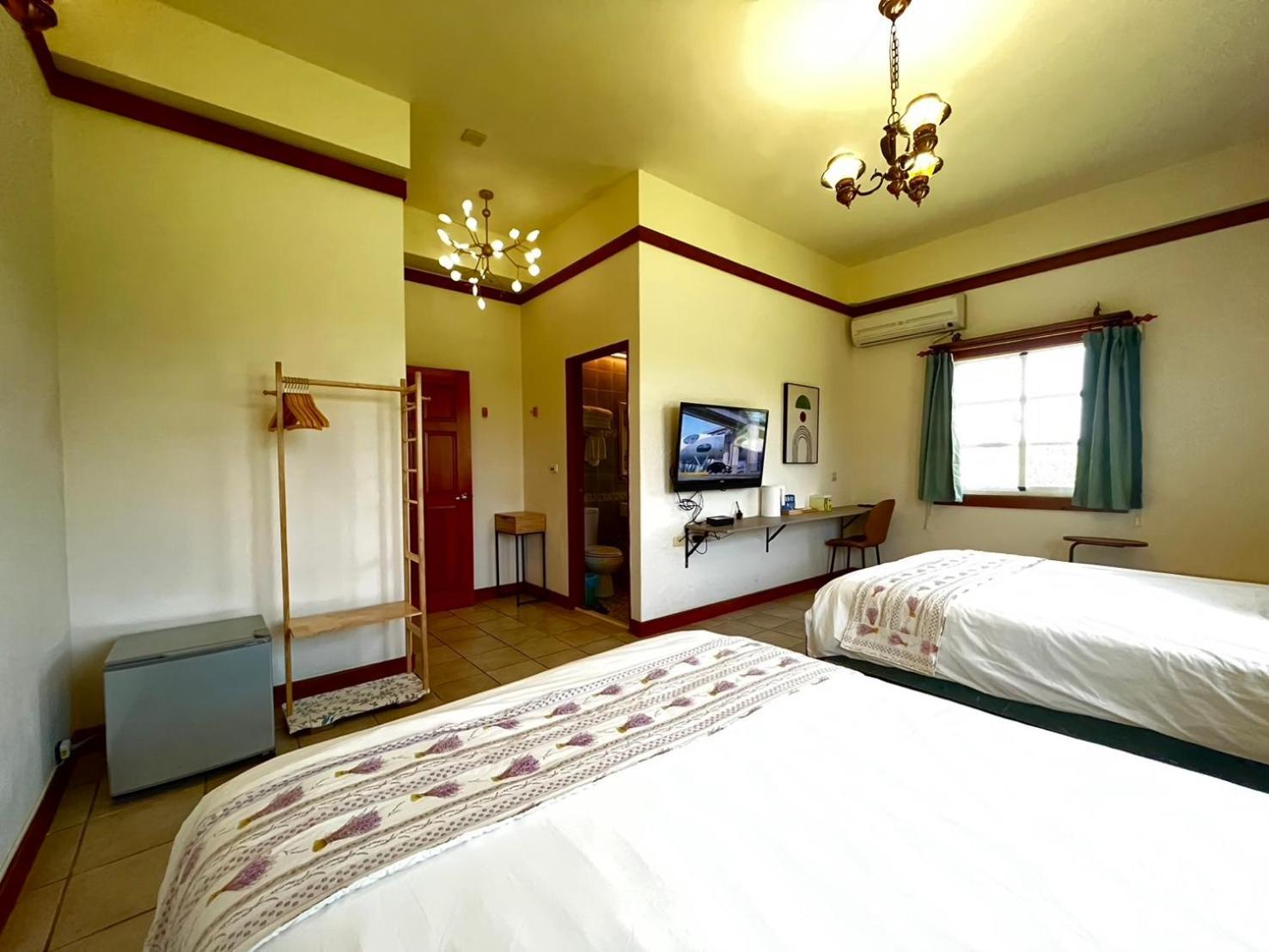 Bed and Breakfast Kenting Avignon Heng-ch'un Esterno foto